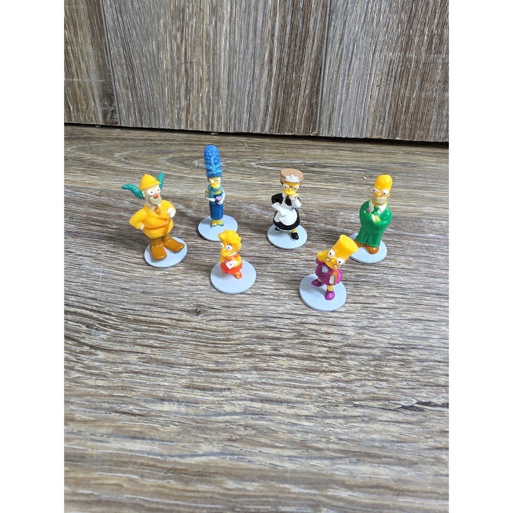 Clue The Simpsons 2nd Edition Replacement Parts - 6 Character Tokens (movers)